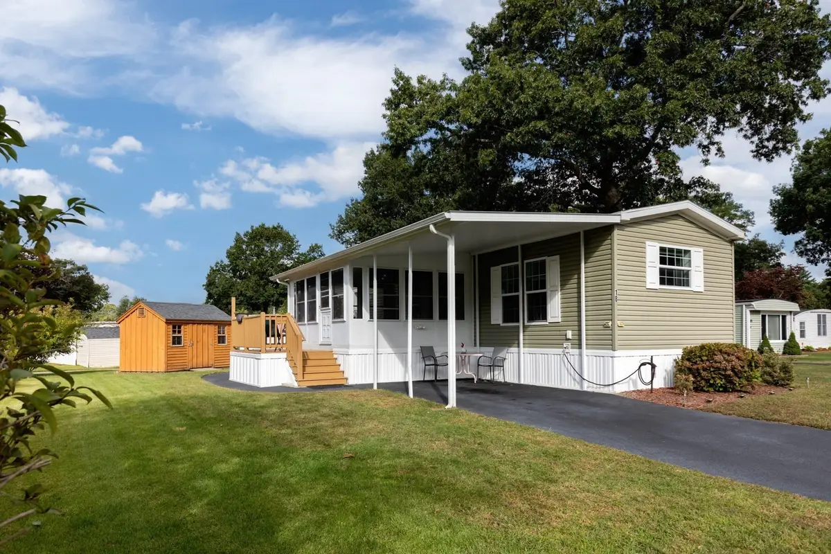 18 Candlelight Dr, Plymouth, MA 02360 - #1