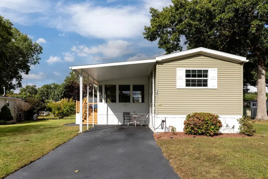 18 Candlelight Dr, Plymouth, MA 02360 - #3