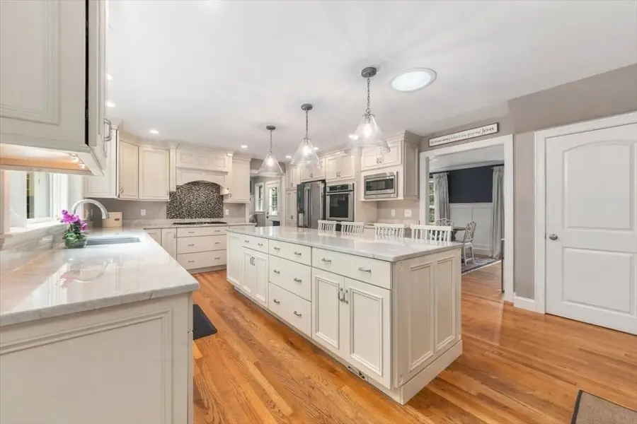 24 Whitcomb Avenue, Hingham, MA 02043 - #2