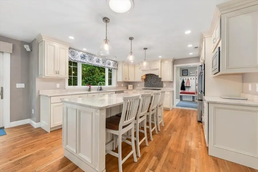 24 Whitcomb Avenue, Hingham, MA 02043 - #3