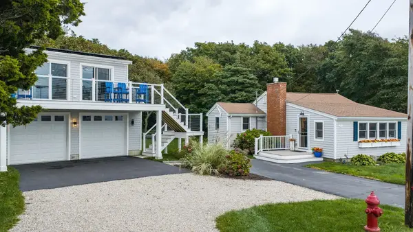 51 Balsam St, Fairhaven, MA 02719