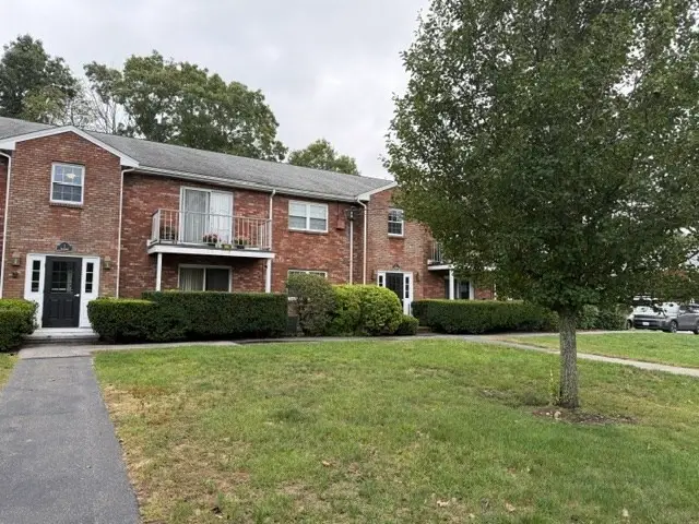 1 Kingswood #8, Abington, MA 02351 - #2