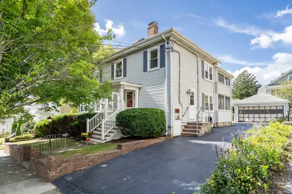 30 Oakley Rd #2, Watertown, MA 02472