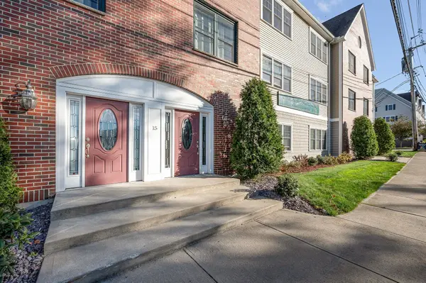15 Church St #304, Wilmington, MA 01887
