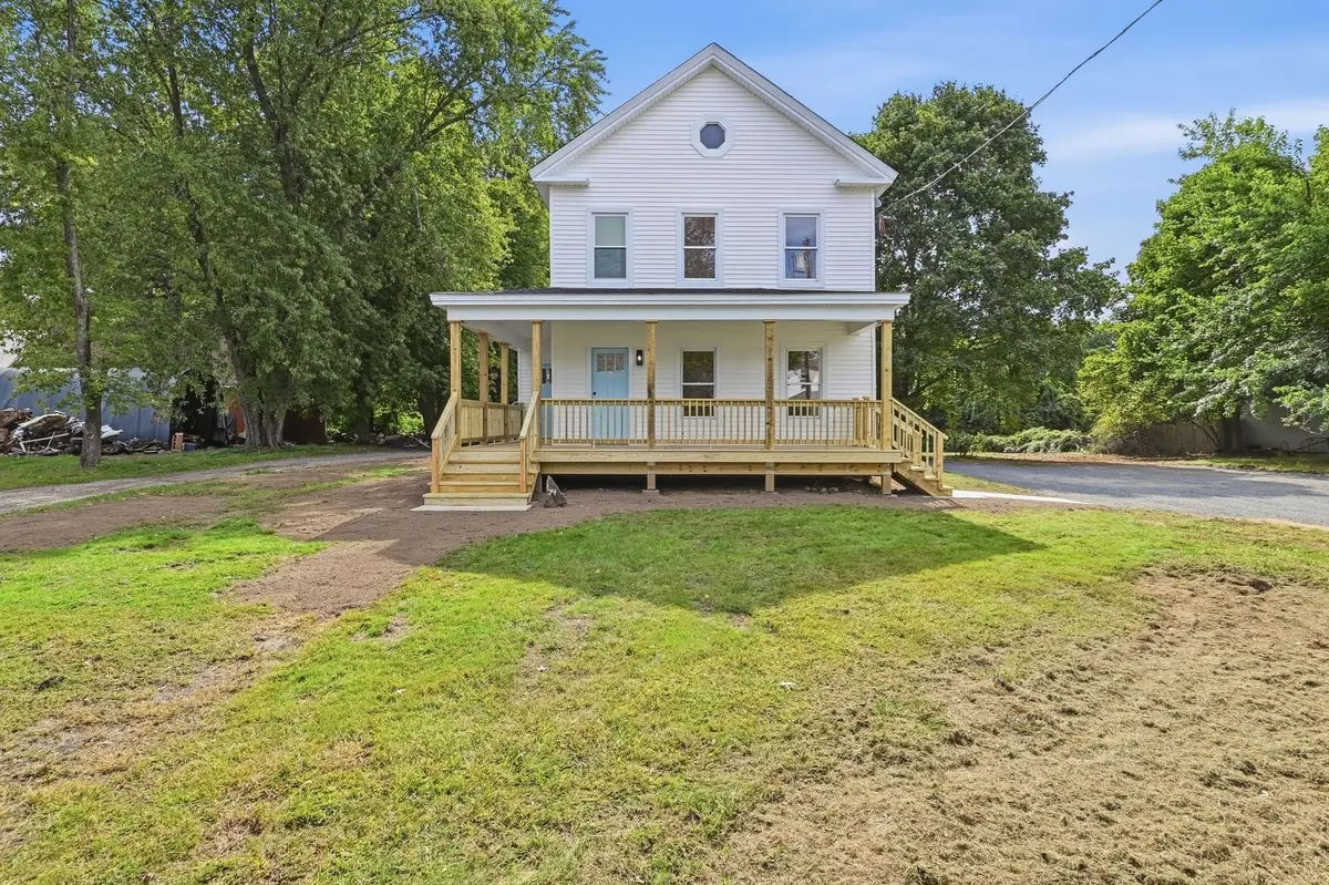 74 S Maple St, Westfield, MA 01085 - #1