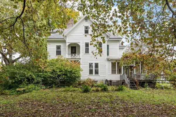 27 Cherry St., Gardner, MA 01440
