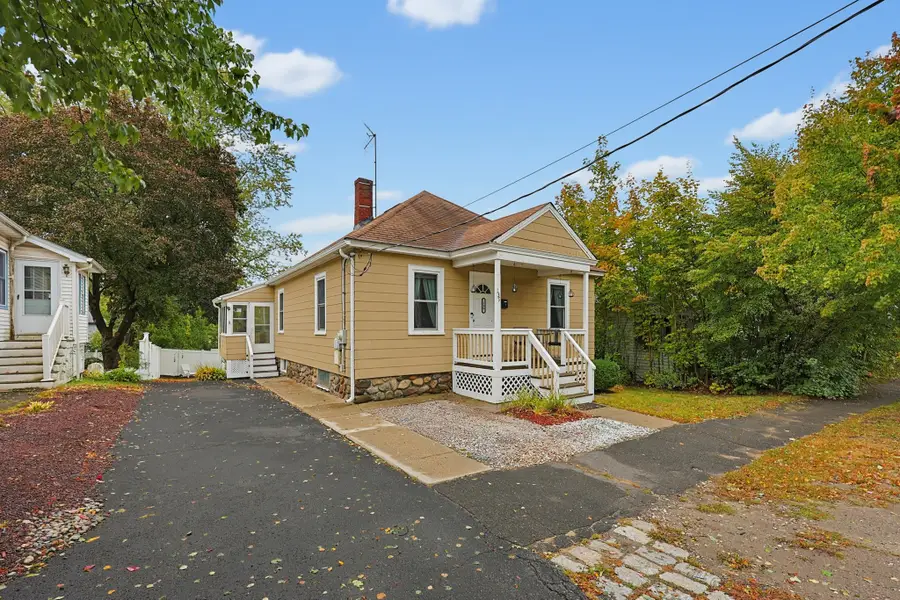 139 Massachusetts Ave, North Andover, MA 01845 - #2