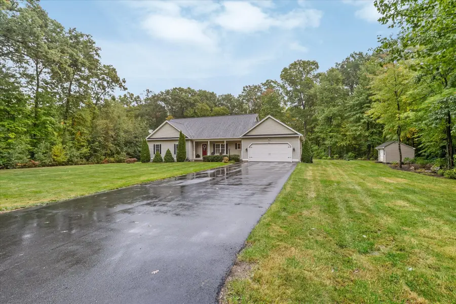 138 Mort Vining Rd, Southwick, MA 01077 - #2