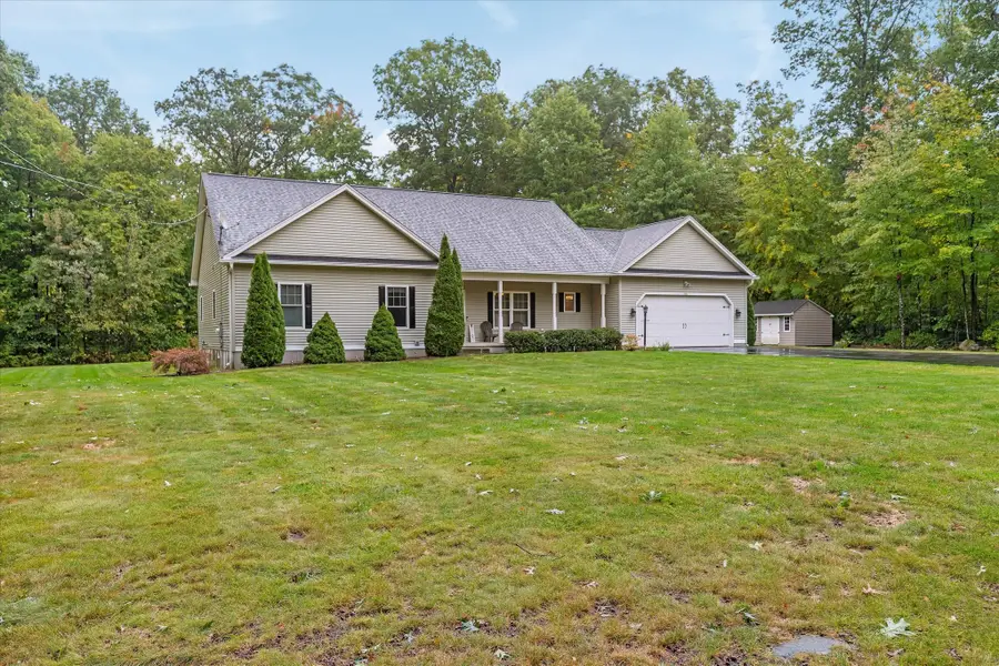 138 Mort Vining Rd, Southwick, MA 01077 - #3