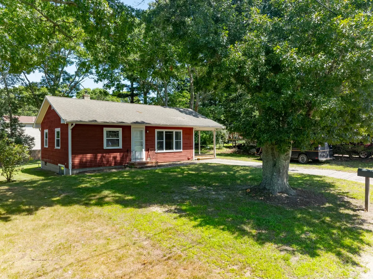 16 Hartwell, East Falmouth, MA 02536 - #1