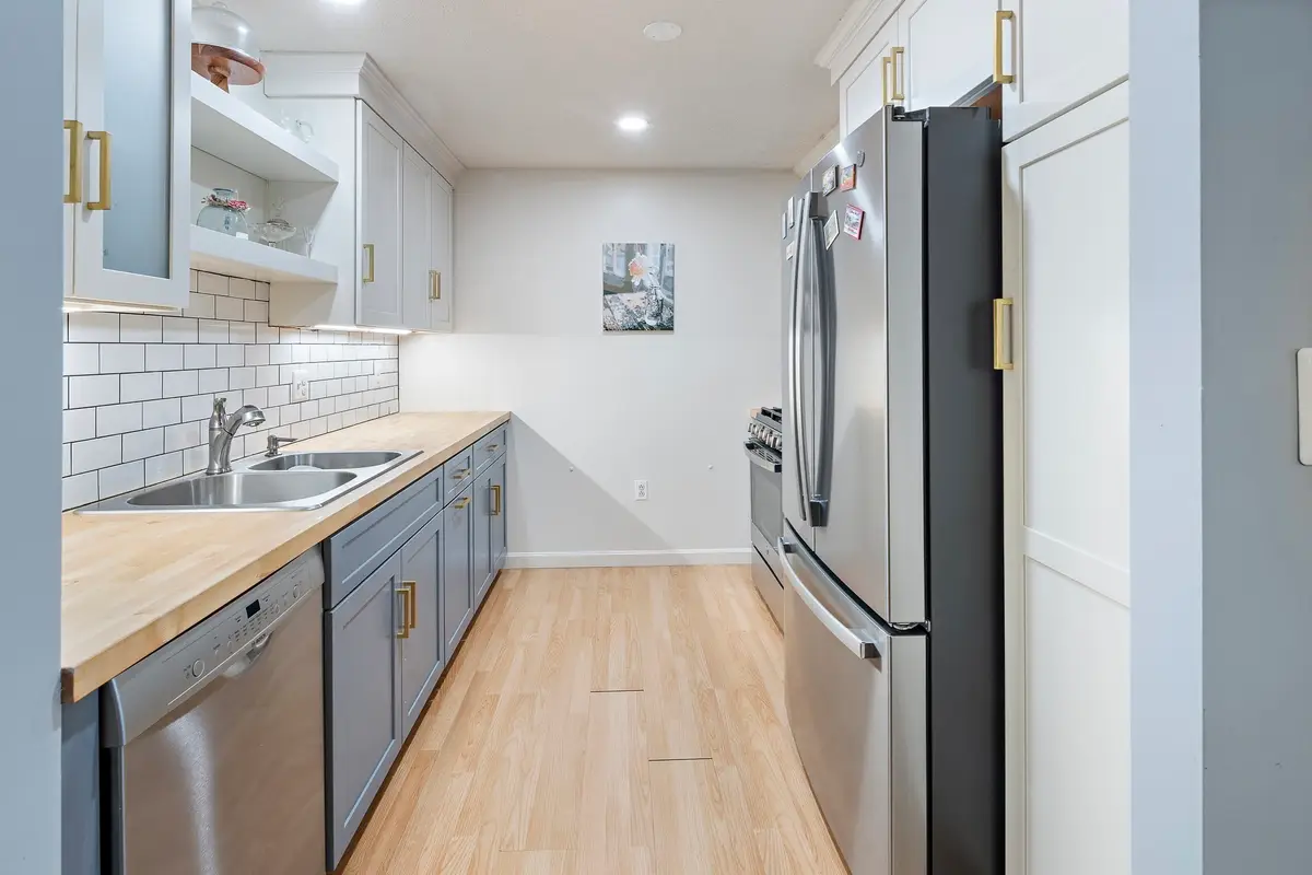 5 Greenbriar Dr #204, North Reading, MA 01864 - #1
