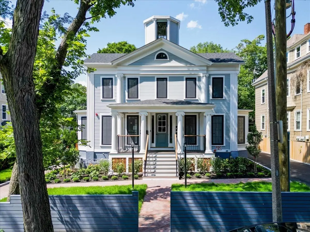 305 Chestnut Ave #4, Boston, MA 02130 - #1