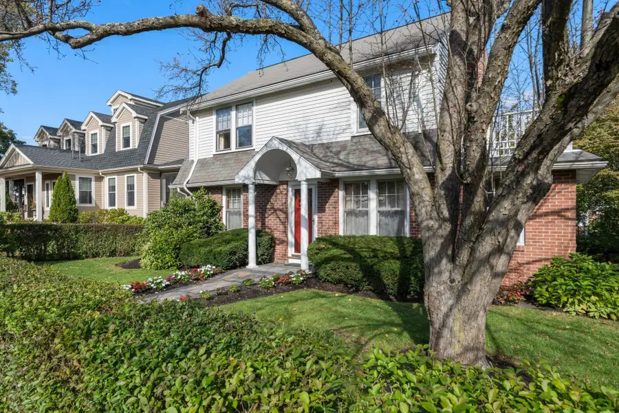 1929 Commonwealth Ave, Newton, MA 02466 - #3