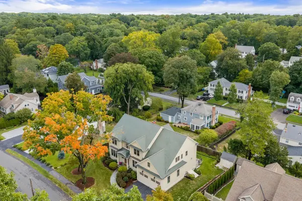 37 Wall St, Wellesley, MA 02481