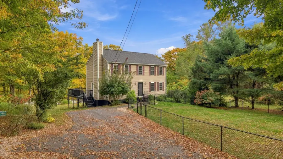 45 Howarth Rd, Oxford, MA 01540 - #3