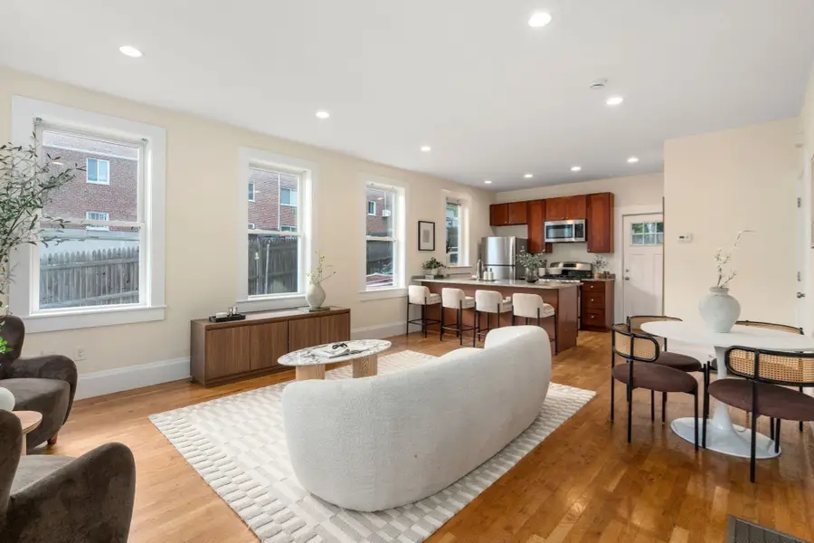 6 Larose Pl, Boston, MA 02135 - #3