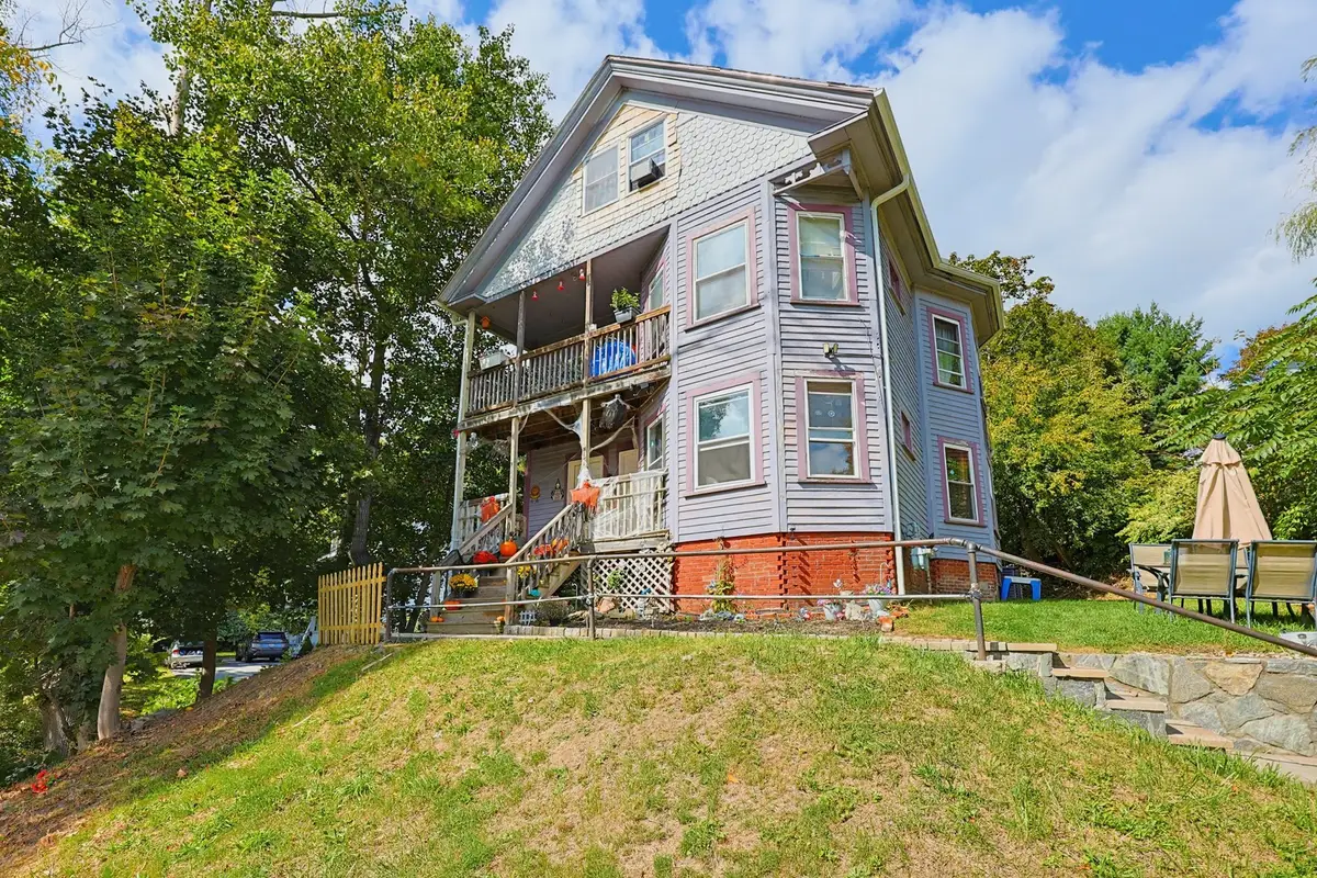 1550-1552 Main St., Worcester, MA 01603 - #1