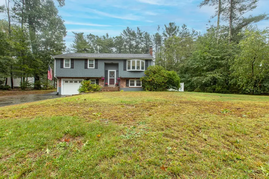 191 Cynthia Dr, Raynham, MA 02767 - #2