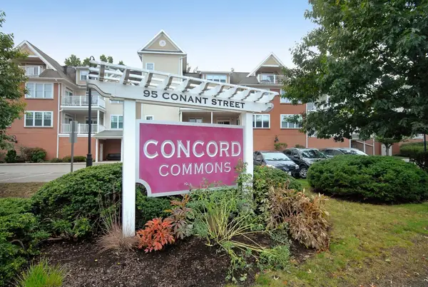 95 Conant St #413, Concord, MA 01742