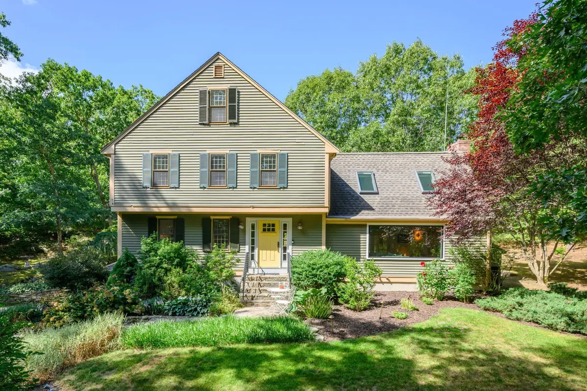 74 East St, Hingham, MA 02043 - #1