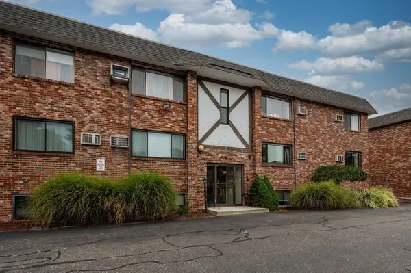 43 Mccormick Ter #53, Stoughton, MA 02072