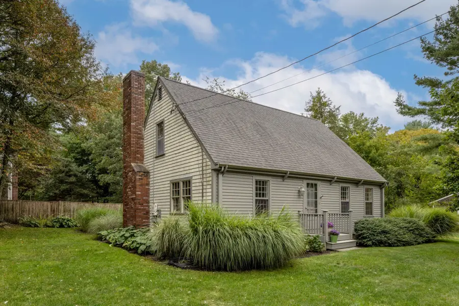 7 Bayberry Ln, Mattapoisett, MA 02739 - #2