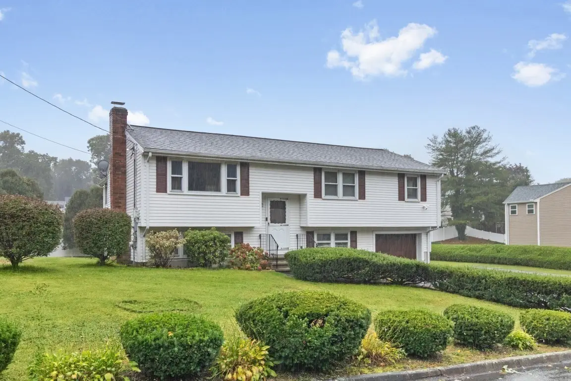 30 Lantern Ln, Randolph, MA 02368 - #1
