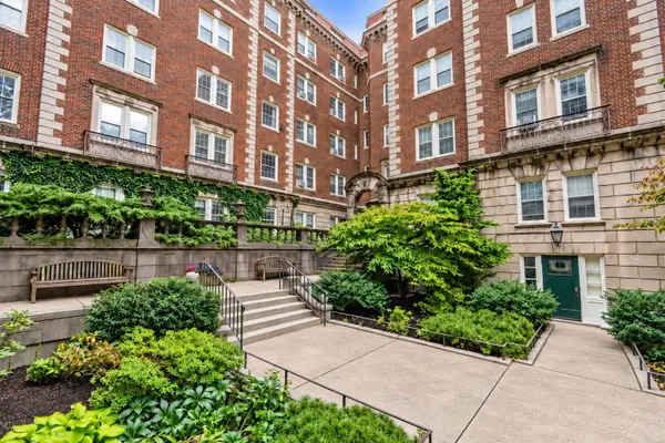 3 Arlington St #35, Cambridge, MA 02140