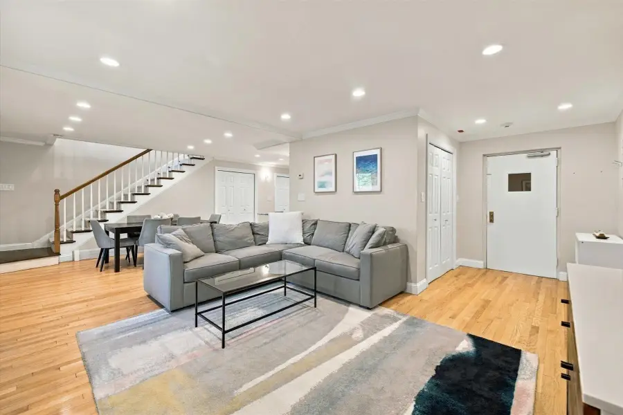 16 Addington #21, Brookline, MA 02445 - #2