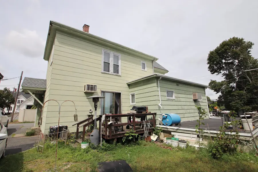 28 Wendell St, Saugus, MA 01906 - #3