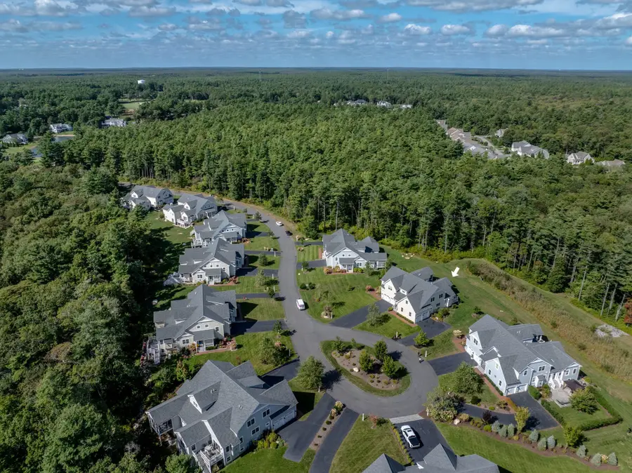 31 Split Rock Ln #31, Mattapoisett, MA 02739 - #2