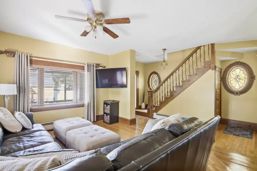 27 Arthur St, Methuen, MA 01844 - #3