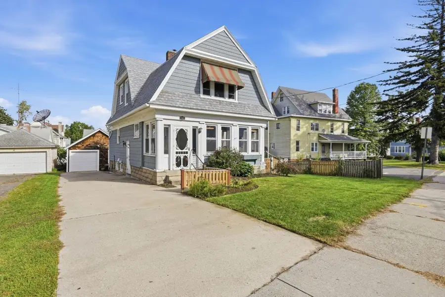 22 Lemuel Ave, Chicopee, MA 01013 - #2