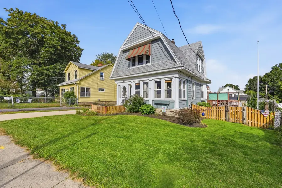 22 Lemuel Ave, Chicopee, MA 01013 - #3