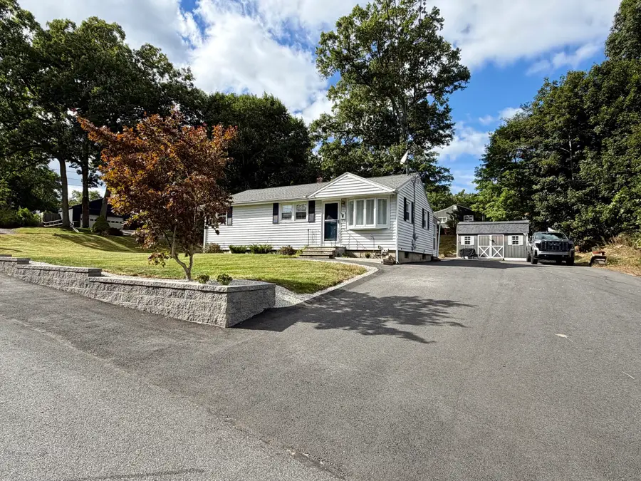 82 Walnut St, Oxford, MA 01540 - #2