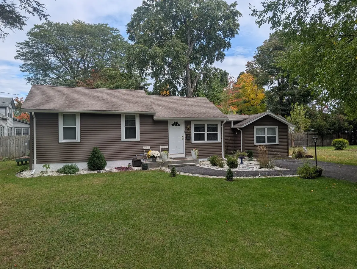 195 Ambrose, Springfield, MA 01109 - #1