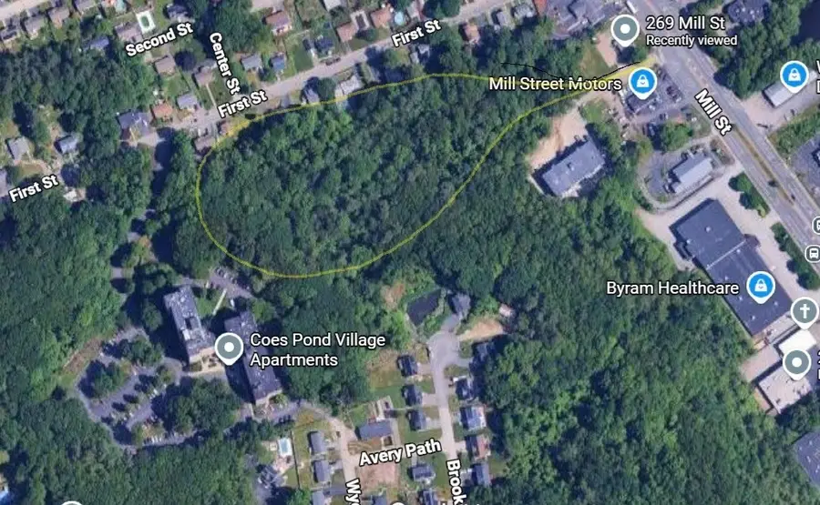 271 Mill St, Worcester, MA 01602 - #2
