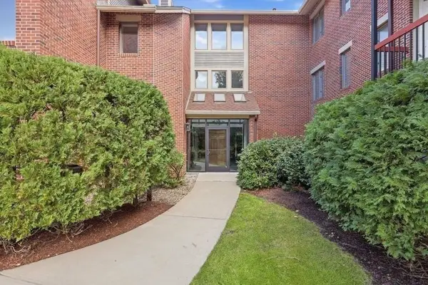 770 Salisbury St #555, Worcester, MA 01609