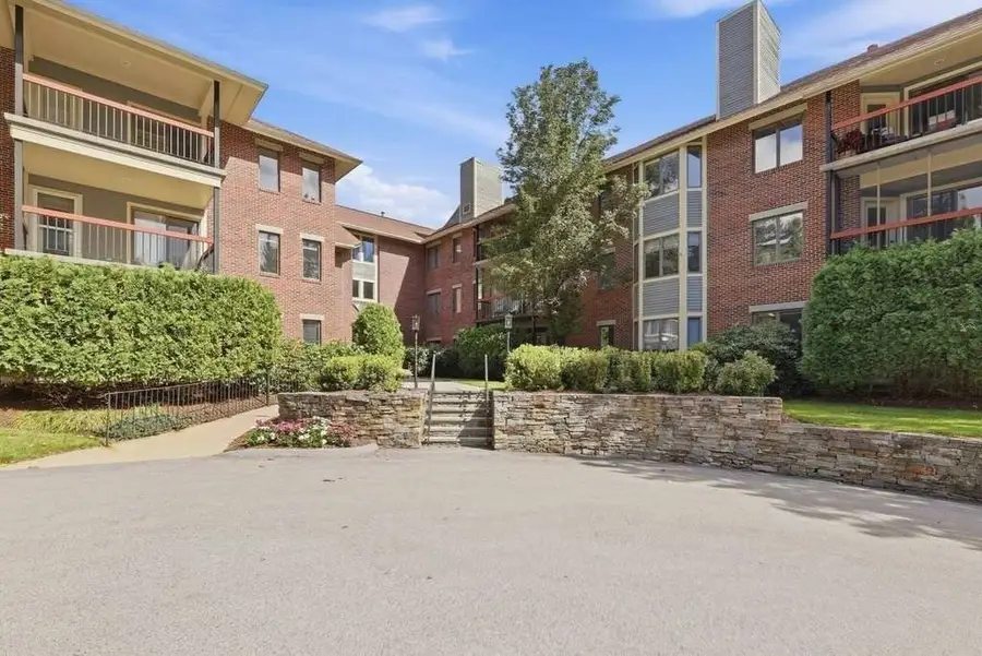 770 Salisbury St #555, Worcester, MA 01609 - #2