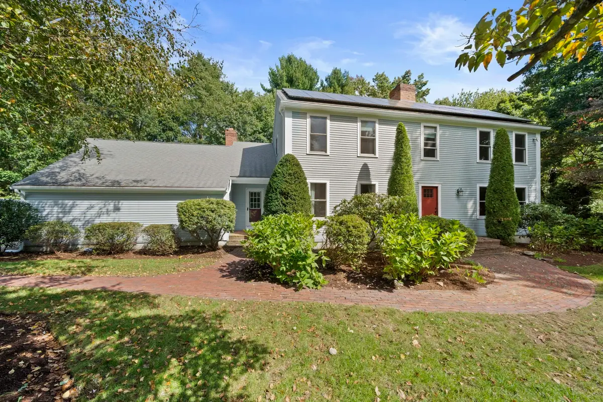 6 Seminole Rd, Canton, MA 02021 - #1