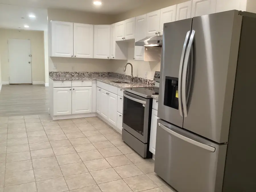 566 Commonwealth Ave #L101, Boston, MA 02215 - #2