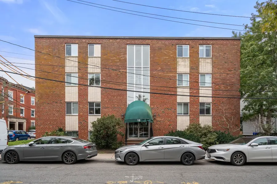 18 Pond St #1, Boston, MA 02130 - #2