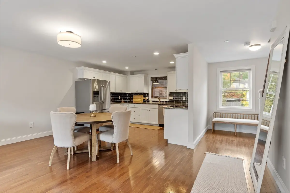 215 Main St #3, Maynard, MA 01754 - #1