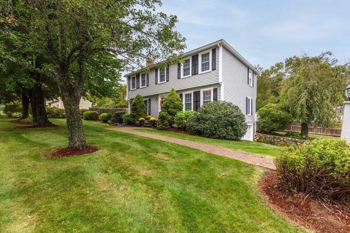 6 Arbor Glen Ln, Methuen, MA 01844 - #1