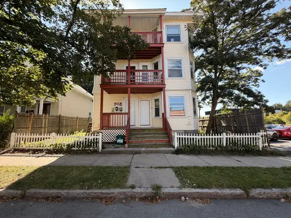 2 Shirley St, Worcester, MA 01610