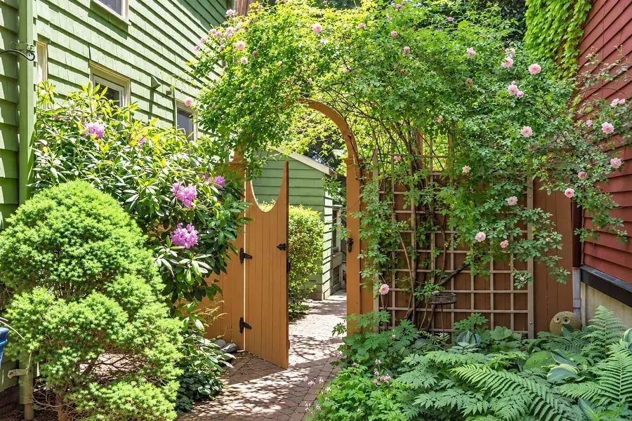 12 Salem St, Cambridge, MA 02139 - #2