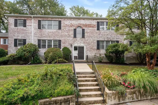 116 Lake Shore #3, Boston, MA 02135