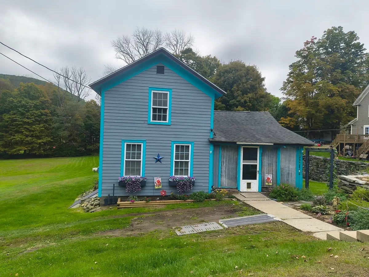 1 William St, Chester, MA 01011 - #1