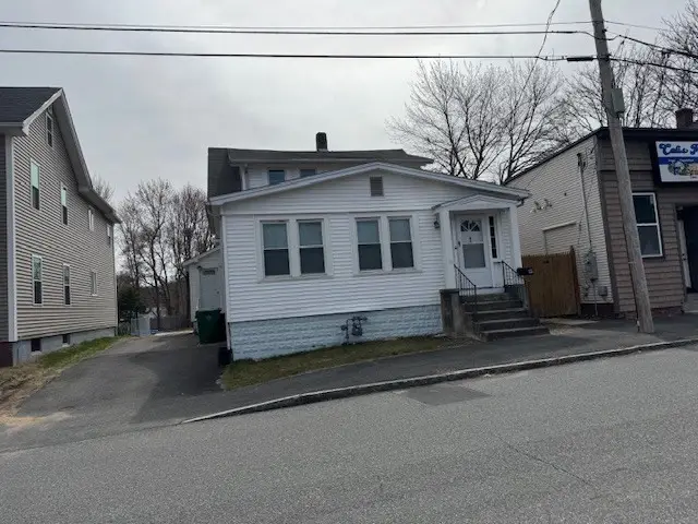 14 Taylor St, Chicopee, MA 01020 - #1