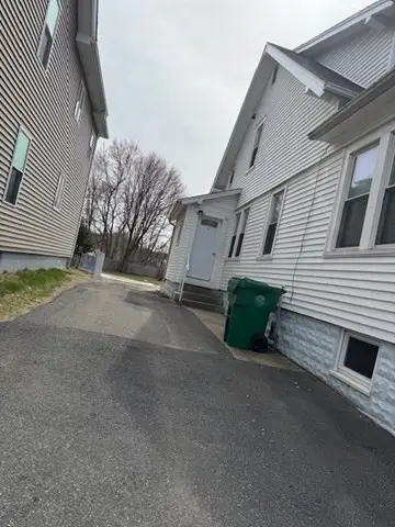 14 Taylor St, Chicopee, MA 01020 - #2
